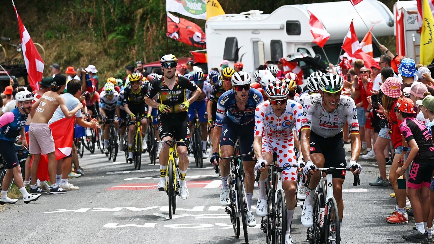 Yates wins Tour de France’s first mountainous stage as Healy takes yellow jersey from Pogačar